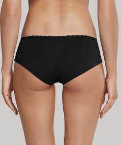 Marciaroberts.shop0d2fed4ade 2