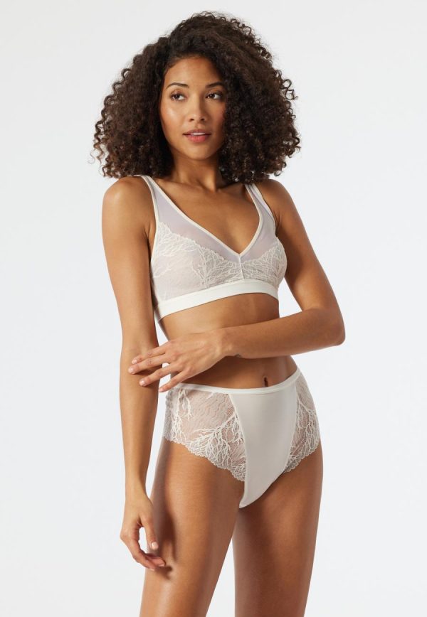 Marciaroberts.shop42810c37f6 1