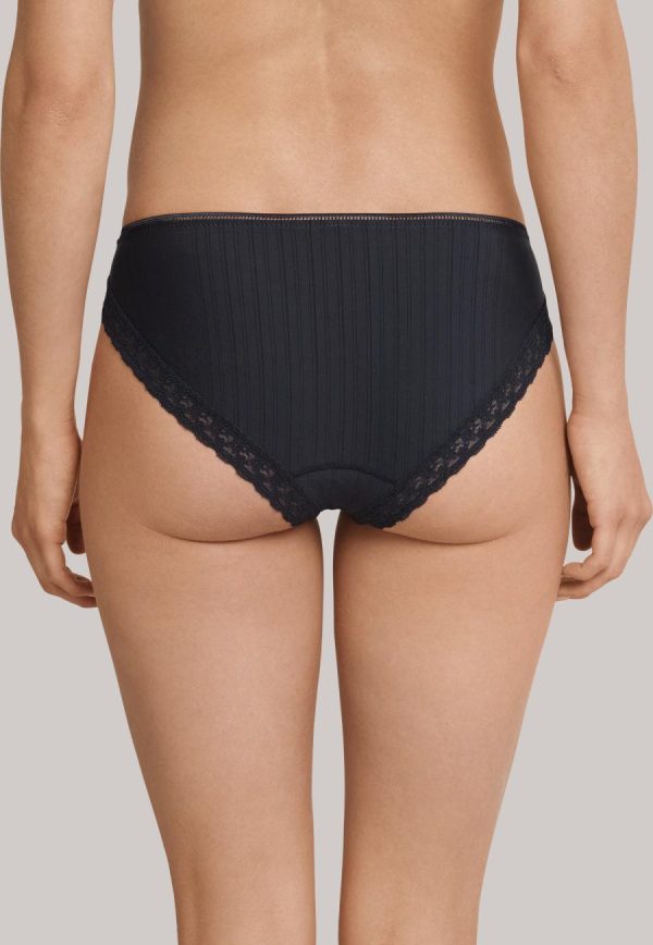 Marciaroberts.shop708f87a94b 2