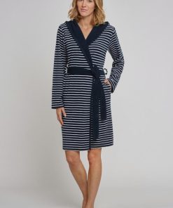 Marciaroberts.shope5bc530137 1